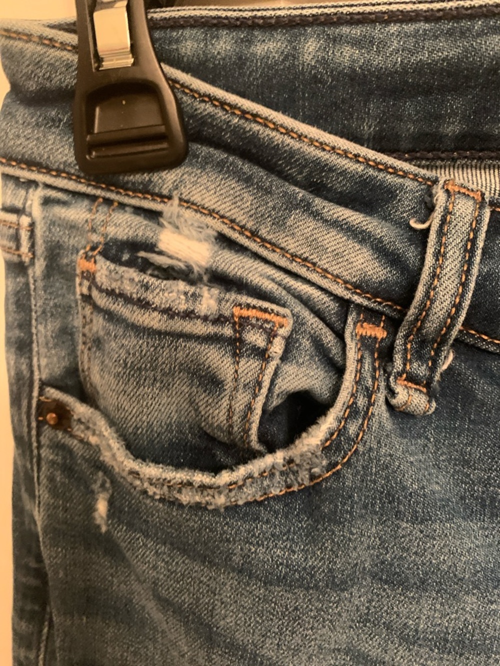 Abercrombie & Fitch Medium Blue Distressed Skinny Jeans Mid Rise 26/2R Ripped - Picture 3 of 9